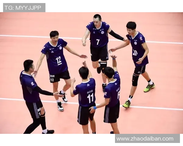 全国锦标赛特别报道:西安排球队转型之路的挑战与机遇分析 全国锦标赛特别报道:西安排球队转型之路的挑战与机遇分析