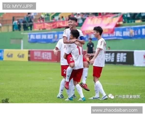 临澧足球明星的璀璨星光与他们的传奇故事一览 临澧足球明星的璀璨星光与他们的传奇故事一览