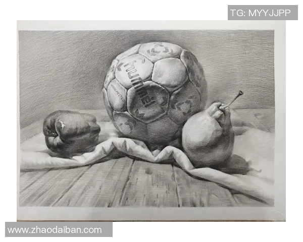 全身素描展现足球明星风采与激情的艺术创作之旅 全身素描展现足球明星风采与激情的艺术创作之旅