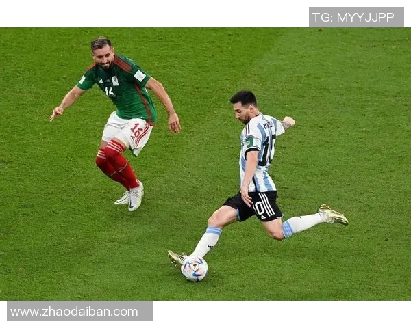 全球足球明星及其代表国家的精彩瞬间与成就回顾 全球足球明星及其代表国家的精彩瞬间与成就回顾